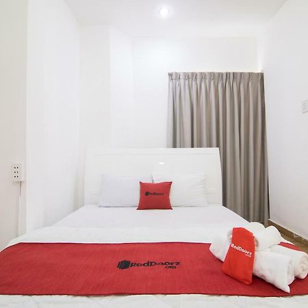 Reddoorz Plus Near Tan Dinh Market Cidade de Ho Chi Minh Exterior foto