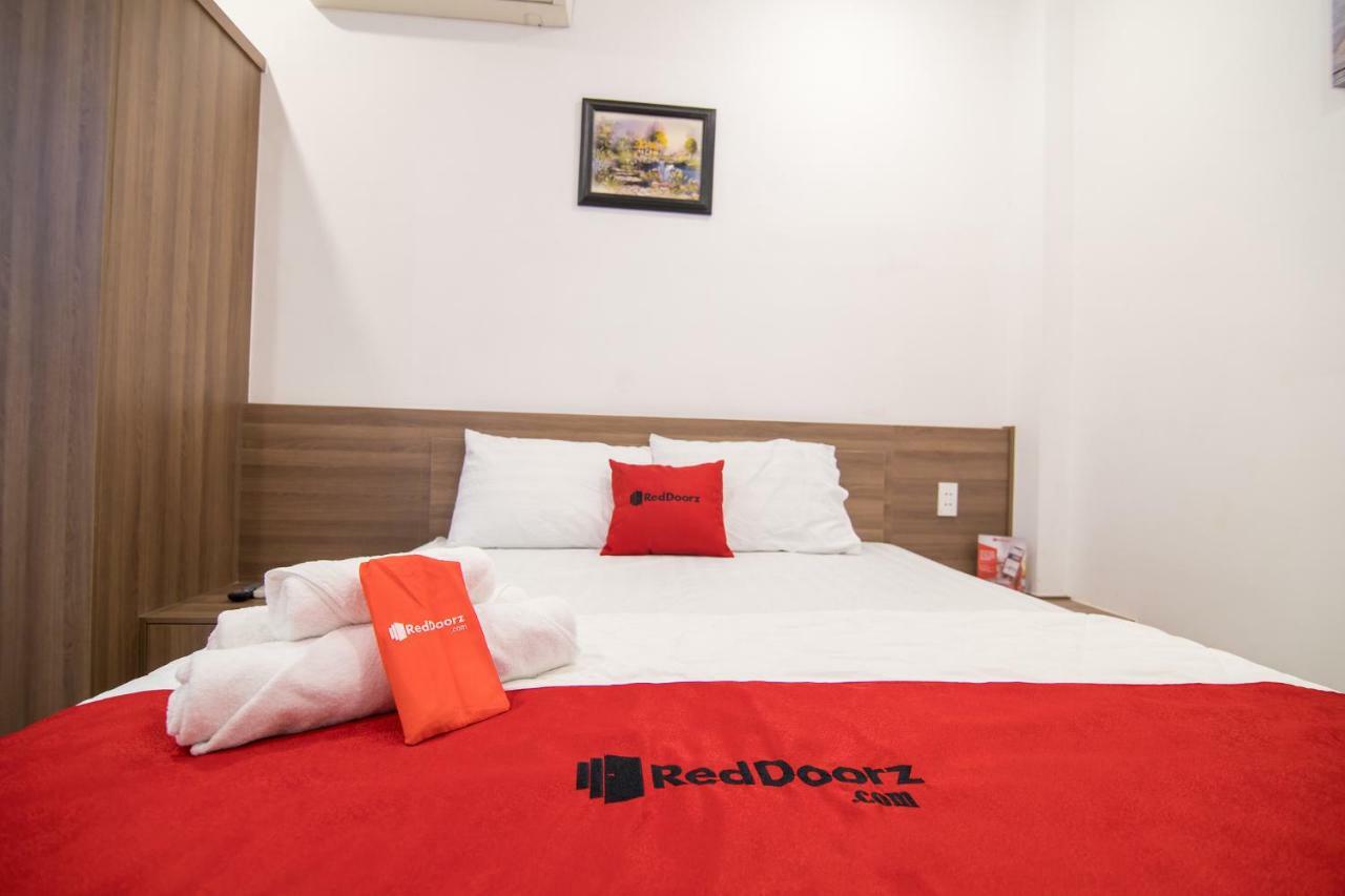 Reddoorz Plus Near Tan Dinh Market Cidade de Ho Chi Minh Exterior foto