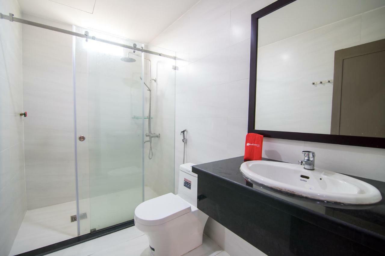 Reddoorz Plus Near Tan Dinh Market Cidade de Ho Chi Minh Exterior foto