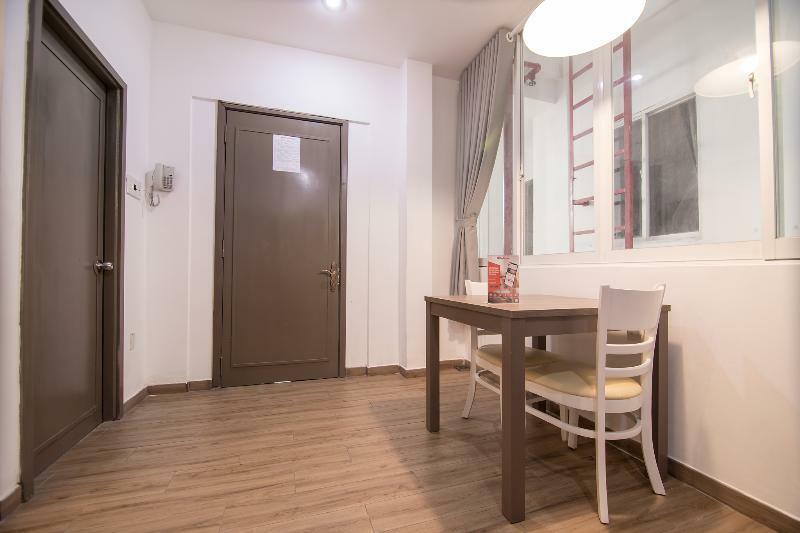 Reddoorz Plus Near Tan Dinh Market Cidade de Ho Chi Minh Exterior foto